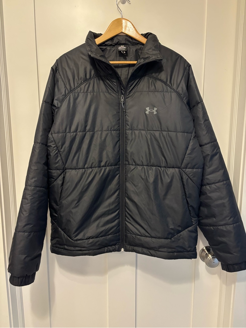 Under Armour Men’s Black Quilted Puffer Jacket